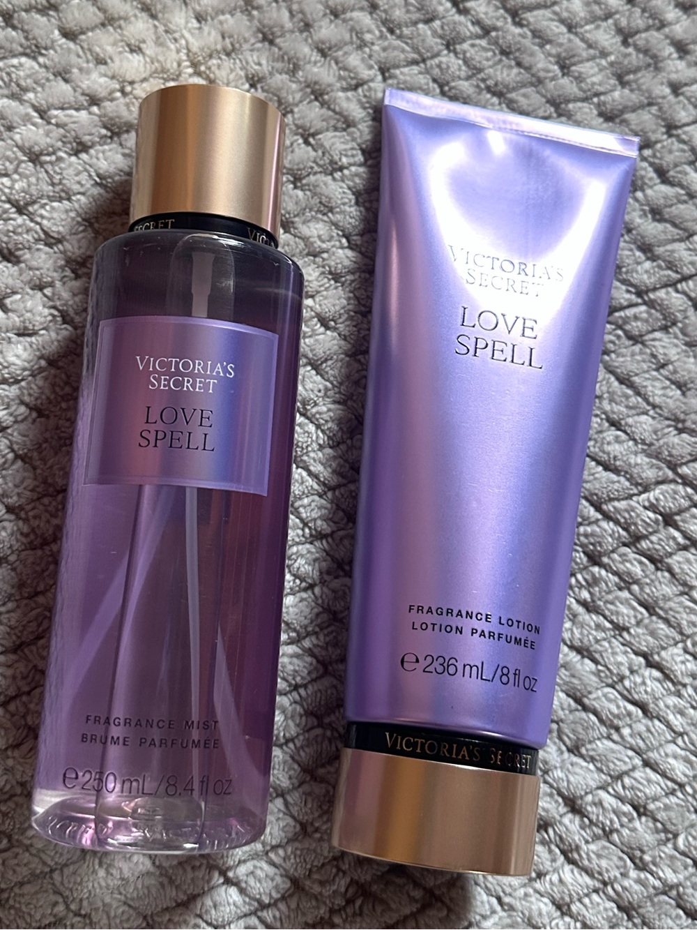 NEW Victoria's Secret Love Spell Mist & Lotion Set